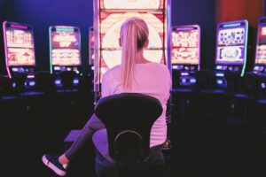 Prøv noget nyt med vennerne – spil casino online